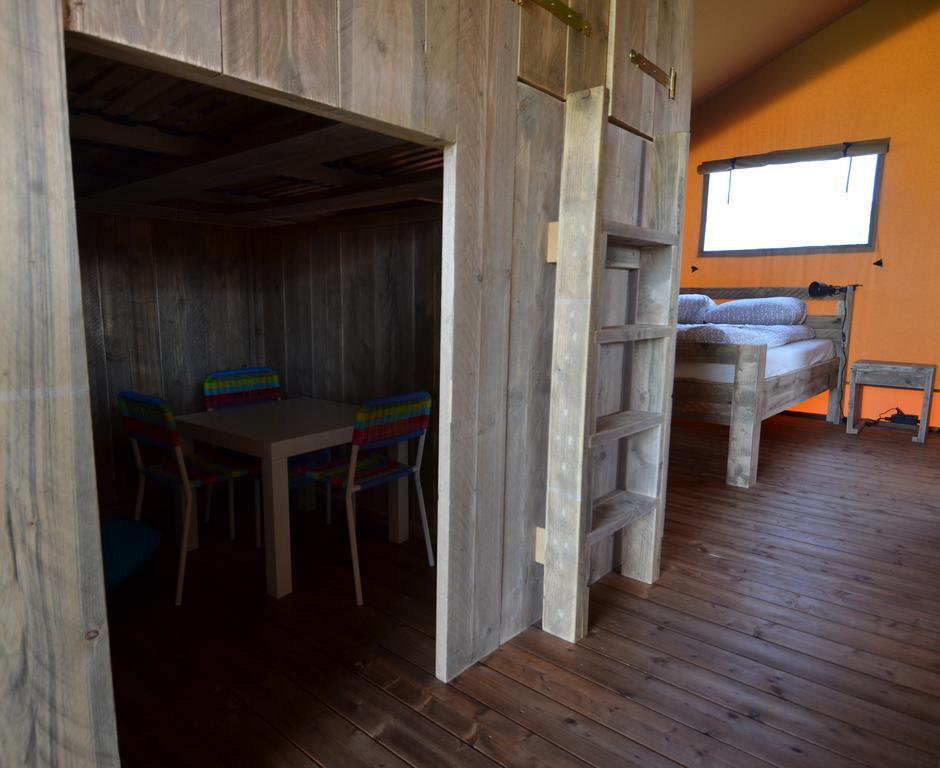 Hotel Glamping Aan De Vleterbeke à Vleteren Extérieur photo